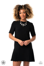 Load image into Gallery viewer, Paparazzi Accessories-Show-Stopping Shimmer - White