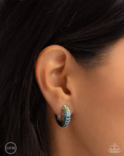 Load image into Gallery viewer, Paparazzi Accessories-Ombré Observer - Blue

