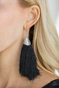 Load image into Gallery viewer, PAPARAZZI TASSEL TEMPTRESS
