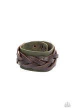 Load image into Gallery viewer, Paparazzi Accessories-Rein it in - Green
