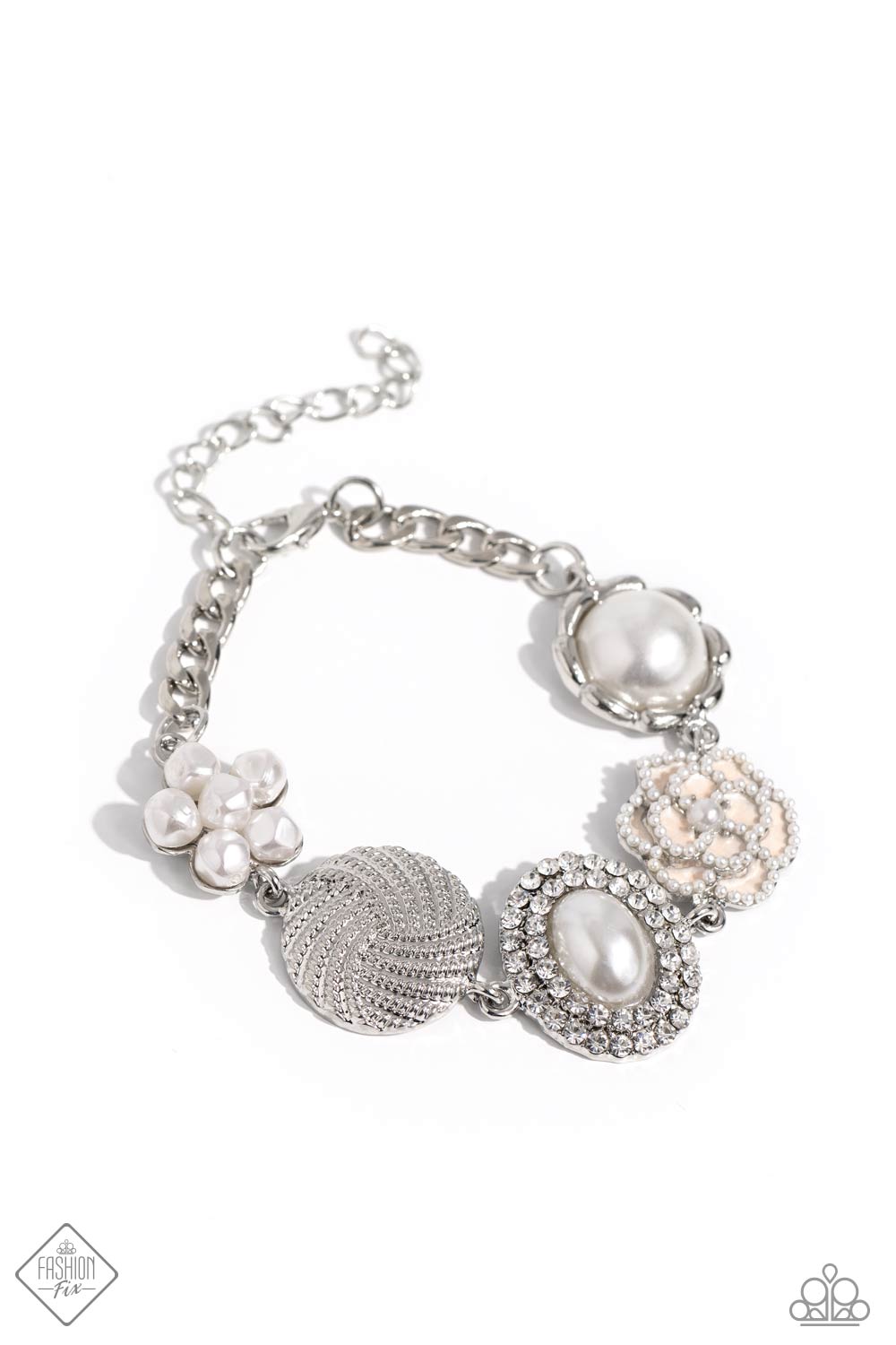 Paparazzi Accessories-Cultivated Charm - White