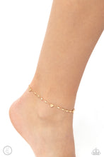 Load image into Gallery viewer, Paparazzi Accessories-Highlighting My Heart - Gold
