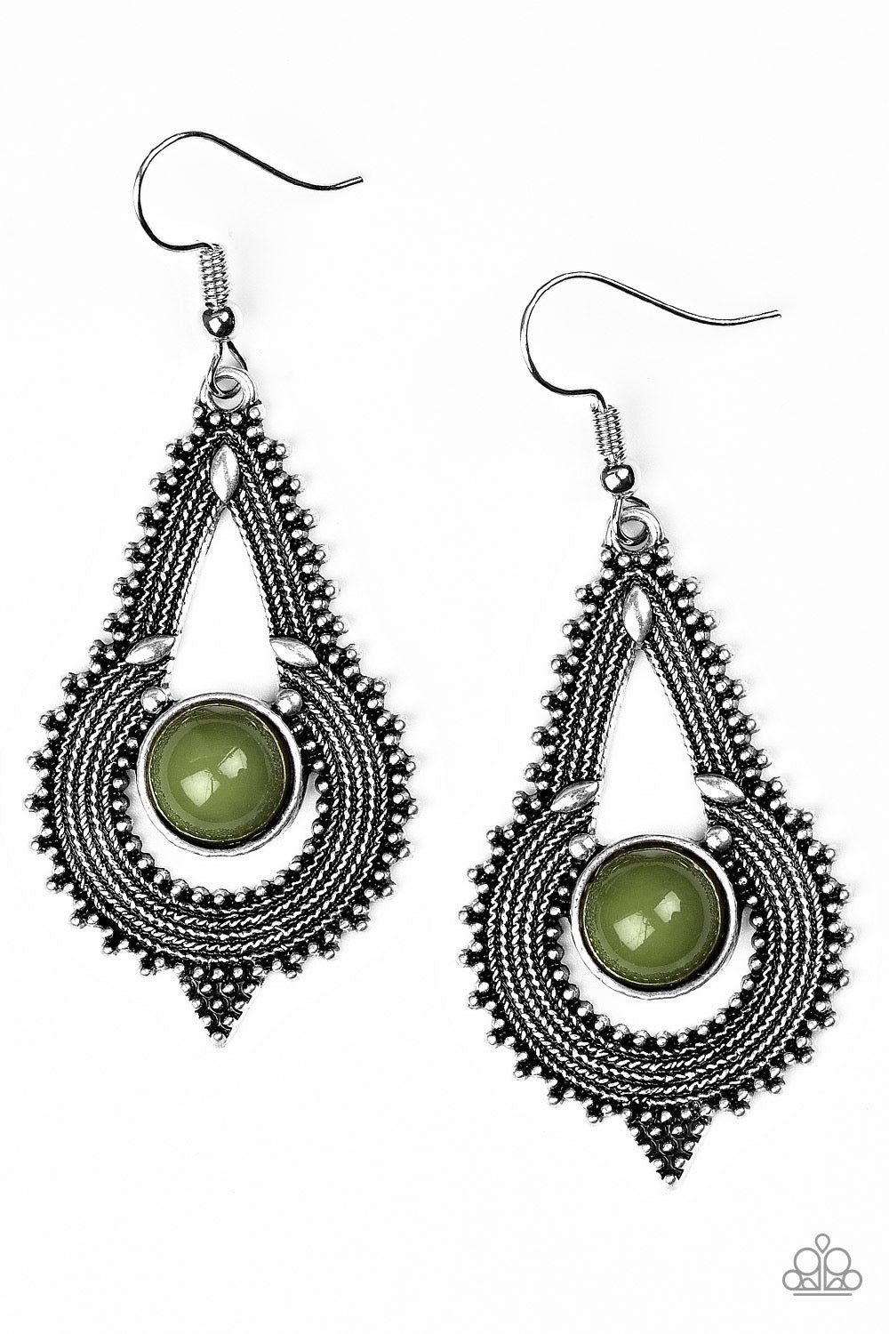 Zoomin zumba Green Earring