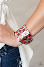 Load image into Gallery viewer, Garden Fiesta Red Bracelet
