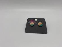 Load image into Gallery viewer, Starlit Shimmer Summer Sea Shell
