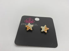 Load image into Gallery viewer, Starlit Shimmer Summer Sea Shell

