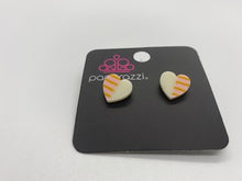 Load image into Gallery viewer, Starlit Shimmer Summer Sea Shell
